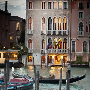 Hotell Pesaro Palace ****