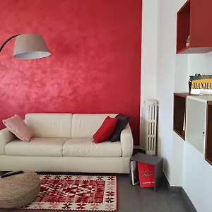  Apartamento Bilocale Luminoso E Accogliente Zona Marche Italia