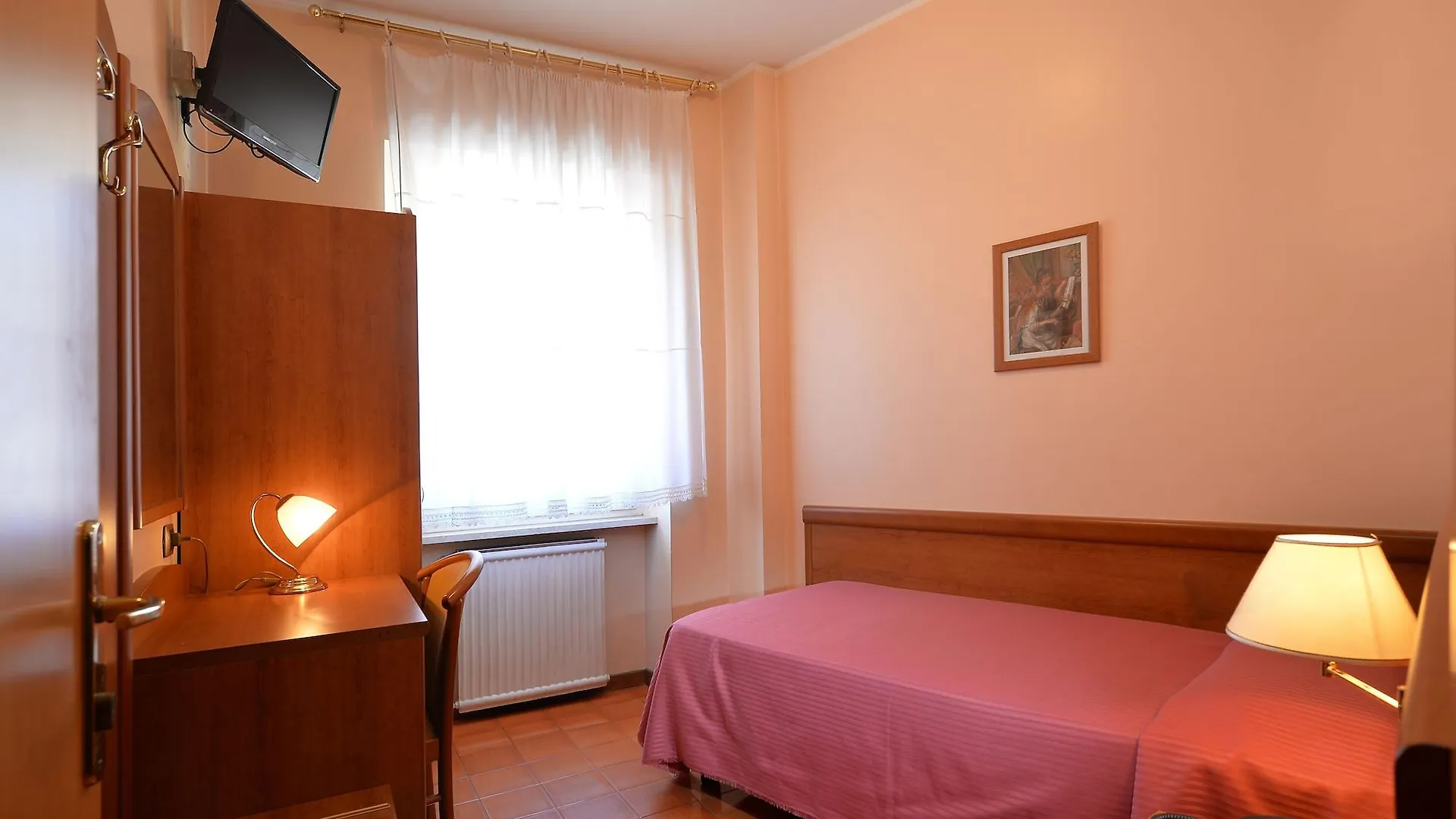 Hotel Siena Verona 2*,