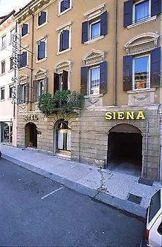 **  Hotel Siena Verona Itália